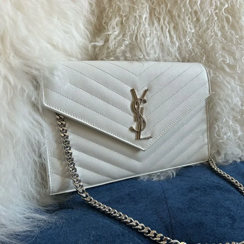 Yves Saint Laurent white wallet on chain with silver hardware - Picture 3 of 8